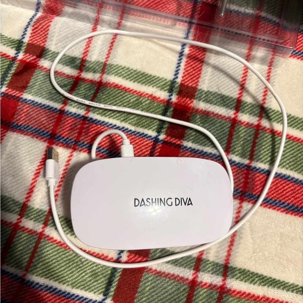 Dashing Diva White Nail Lamp